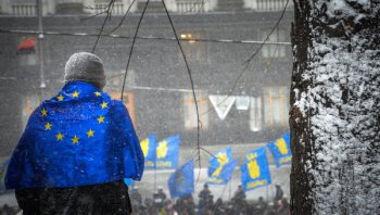 ЕС приостанавливает работу по соглашению с Украиной об ассоциации